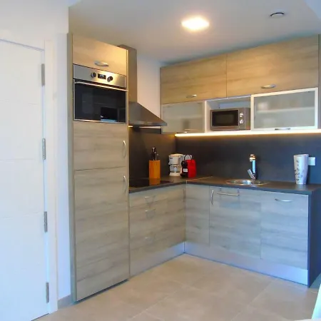 Appartement Proche Avec Piscine